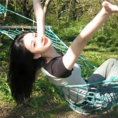 等爱的女神